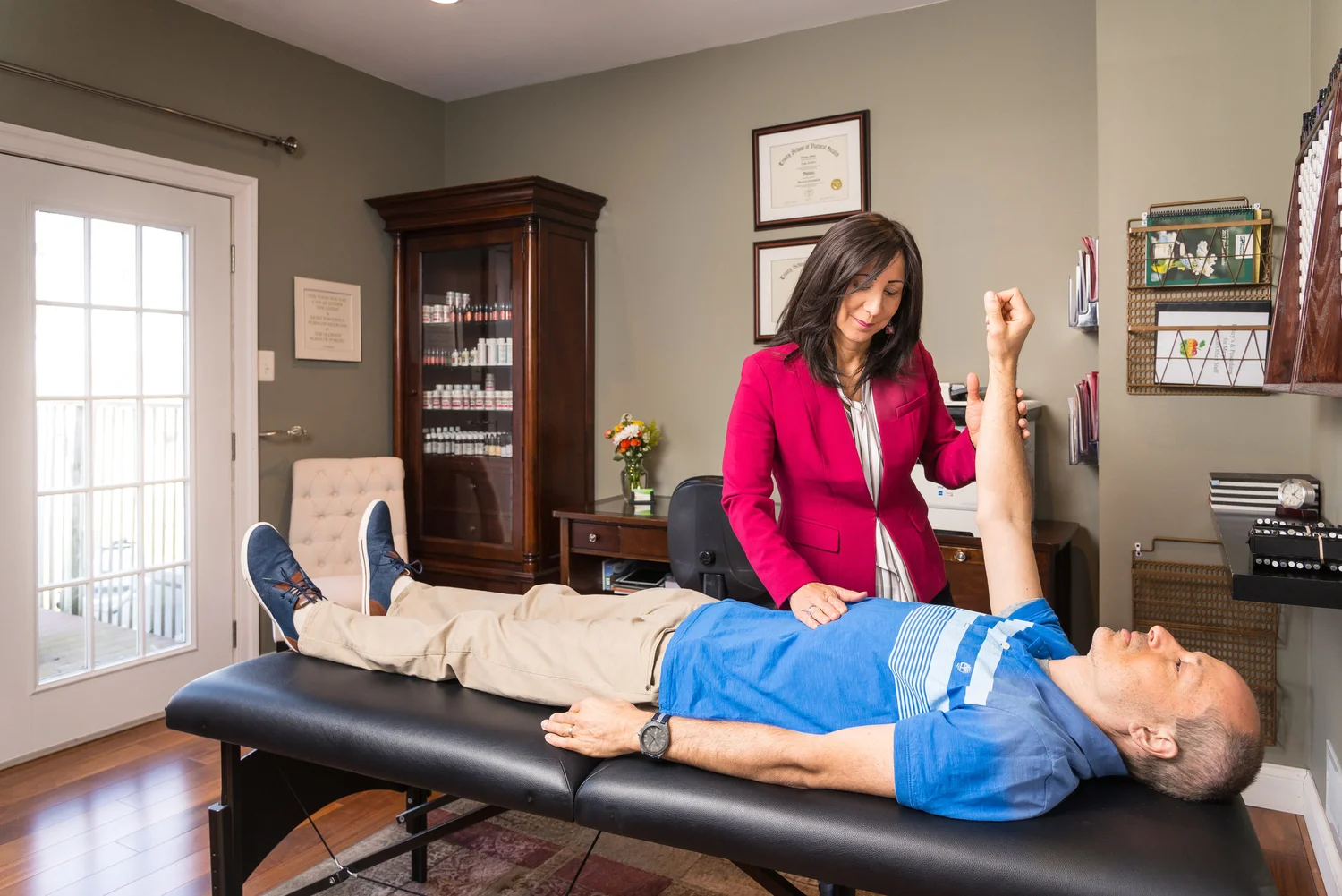 Nutrition Response Testing muscle testing session